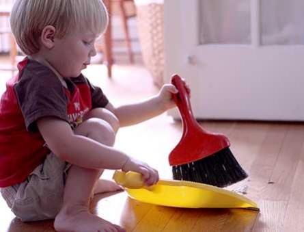«Как приучить ребенка убирать за собой игрушки?